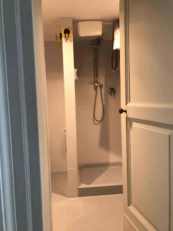 Avaya - Monolocale Soppalcato In Centro Storico Apartment Катания Екстериор снимка